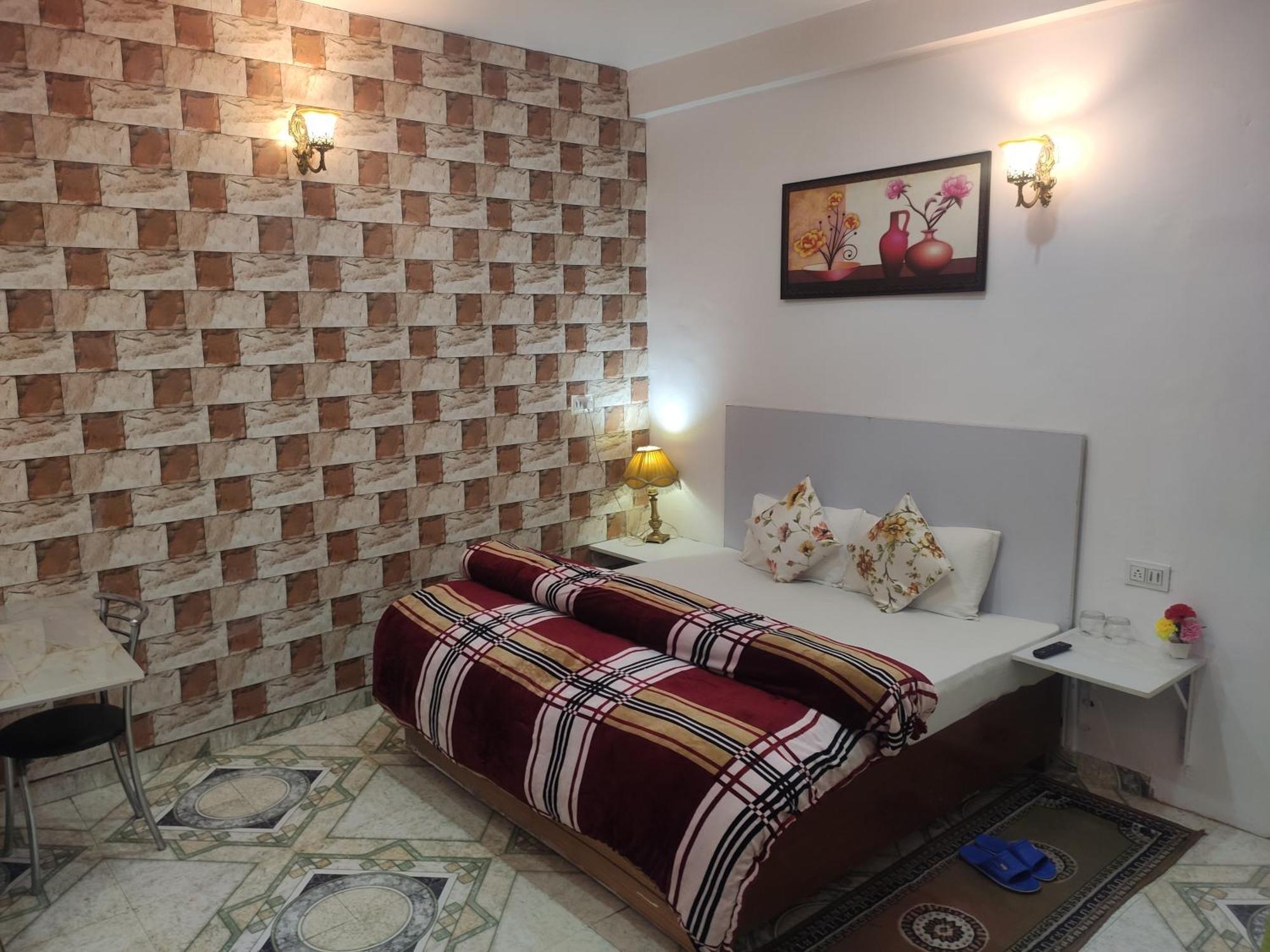 Solan Regency Солан Екстериор снимка